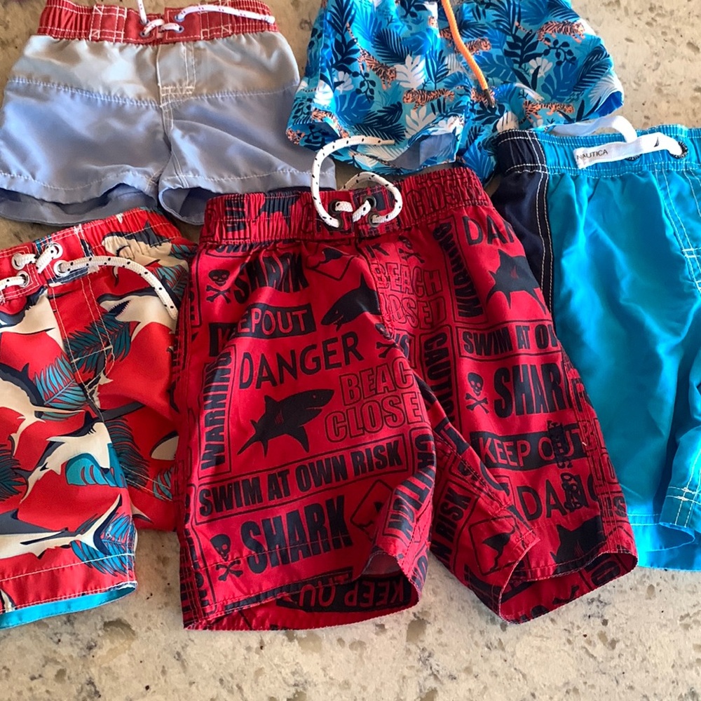 🌼 baby boy swim trunk, board shirt lot. X 5. 3 m-4 years